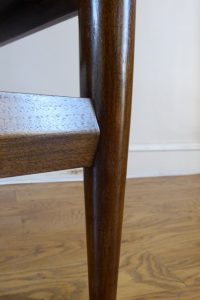 detail-of-profiled-cross-piece-assembled-into-turned-leg