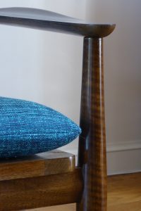 cushion-corner-and-front-leg